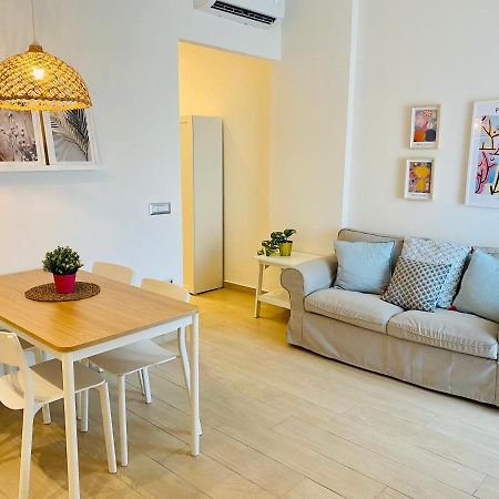 Modern City Apartment Modena Eksteriør billede